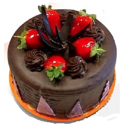 Özel Ambalajlı 6–9 Kişilik Çikolatalı Yaş Pasta